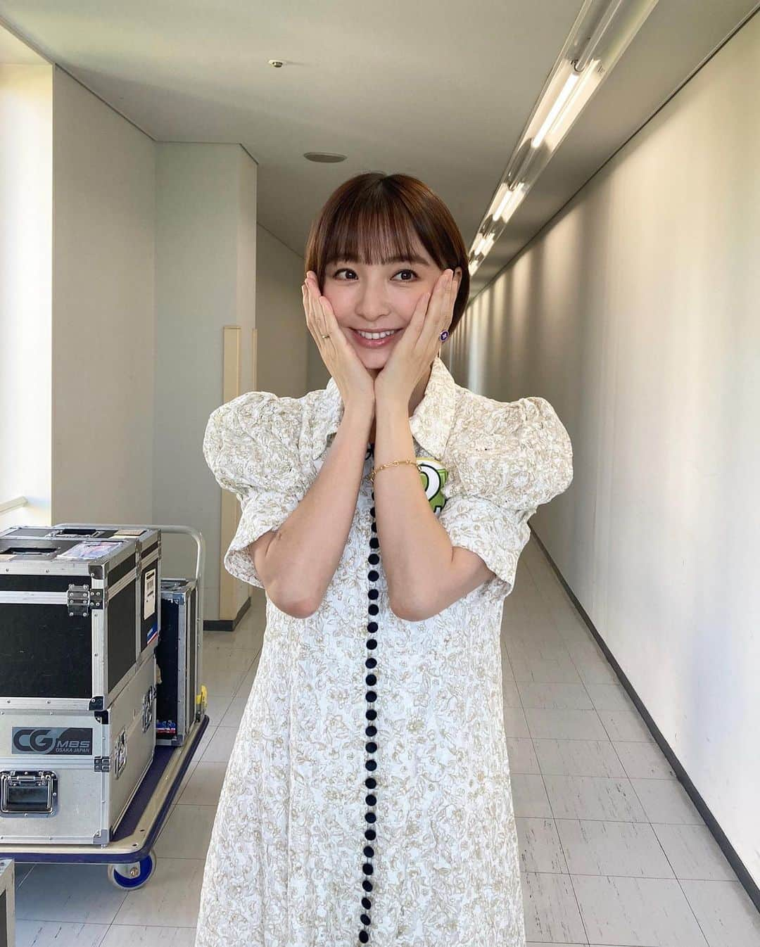 篠田麻里子さんのインスタグラム写真 - (篠田麻里子Instagram)「今日の11時55分〜 NTV「ヒルナンデス」 先週に引き続き、大沢あかねさんと藤本美貴さんと激安女子会という企画に出演しています🥰  19時〜 MBS「プレバト！！」 俳句の金秋戦に出演しています✨  #ヒルナンデス#プレバト俳句 #金秋戦」9月8日 10時55分 - shinodamariko3