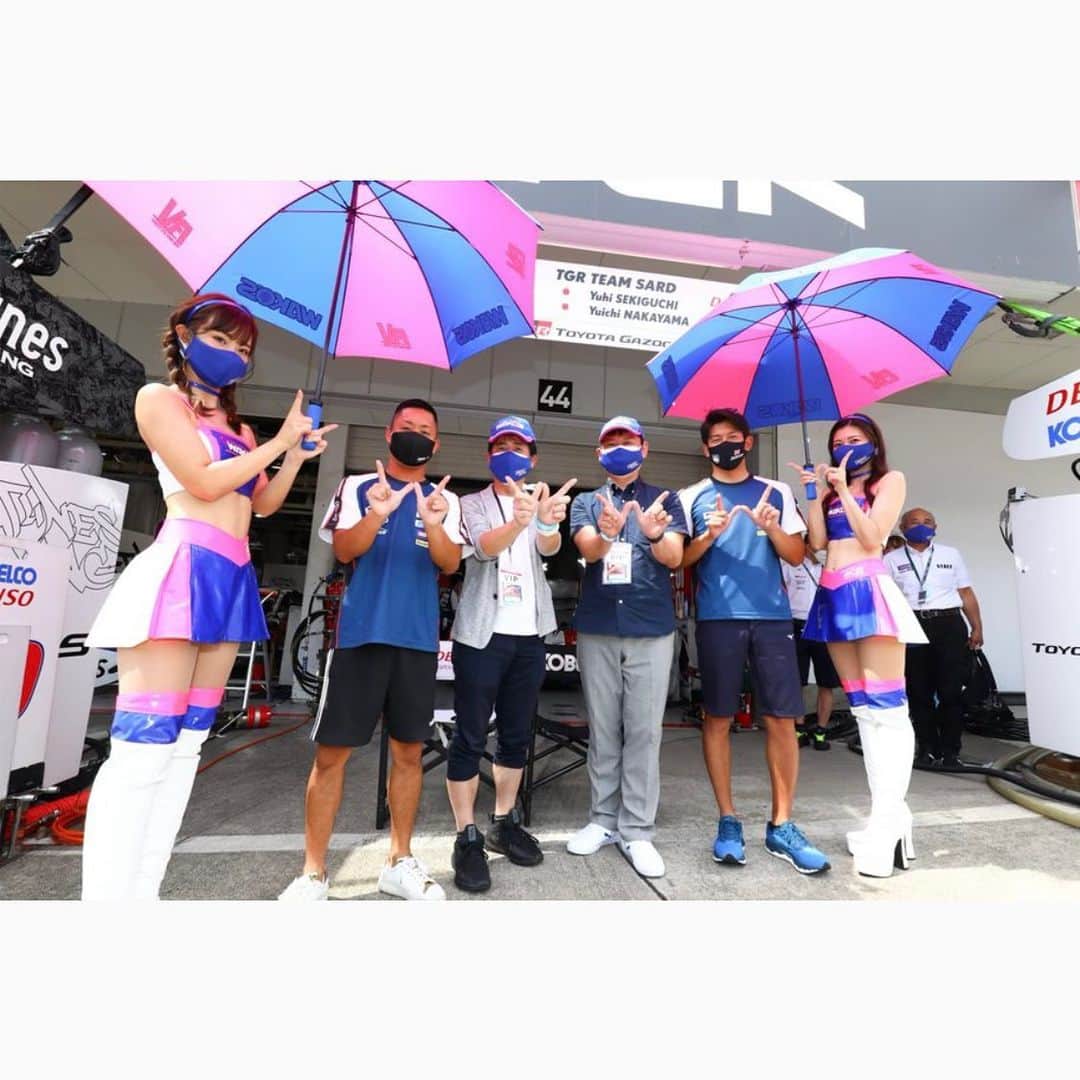 西村いちかさんのインスタグラム写真 - (西村いちかInstagram)「GT Rd.5 Suzuka🏎 3位で今期初表彰台！ チーム、関係者、そしてファンの皆様の笑顔が見れて嬉しかった😊  39号車 TGR TEAM SARDの応援ありがとうございました！  WAKO'S GIRLSとしての活動風景もちょっとだけ載せておきます🫡」9月8日 16時46分 - ichika_nishimura
