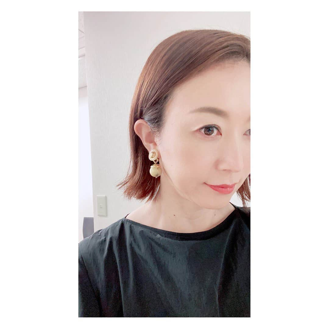 田中雅美さんのインスタグラム写真 - (田中雅美Instagram)「9月7日 テレビ朝日「グッドモーニング」で着用した衣装はこちらでした。  ・ ・  ワンピース @arobe_official  アクセサリー @abiste_official  シューズ #diana  #テレビ朝日 #グッドモーニング #水曜日 #コメンテーター #田中雅美 #衣装」9月9日 16時42分 - tanakamasami_official