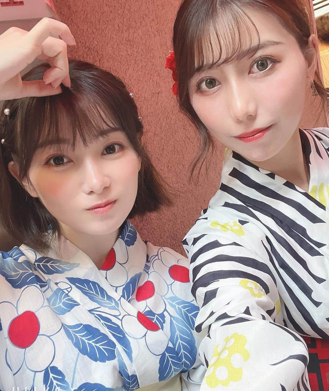 早田悠里子さんのインスタグラム写真 - (早田悠里子Instagram)「なお先生 @dr_nao_0415 と浅草で浴衣デート♡ 浅草をちゃんと散策したのは初めてで、かき氷食べたり屋台行ったりして楽しみました😌♡  #浅草 #浅草グルメ #浅草食べ歩き #浅草カフェ #浅草ランチ #浴衣 #浴衣ヘア #浴衣帯結び #浴衣着付け #かき氷巡り #東京かき氷  #浴衣レンタル #かきごおりすと #浅草彩夏 #彩夏」9月9日 18時57分 - yurikohayata