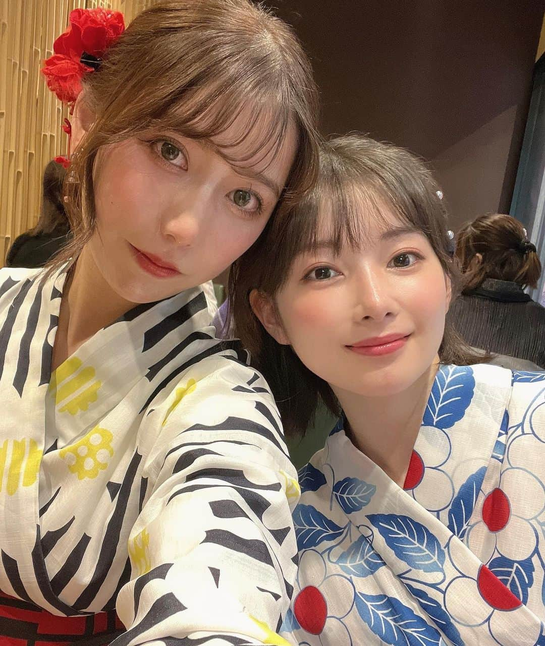 早田悠里子さんのインスタグラム写真 - (早田悠里子Instagram)「なお先生 @dr_nao_0415 と浅草で浴衣デート♡ 浅草をちゃんと散策したのは初めてで、かき氷食べたり屋台行ったりして楽しみました😌♡  #浅草 #浅草グルメ #浅草食べ歩き #浅草カフェ #浅草ランチ #浴衣 #浴衣ヘア #浴衣帯結び #浴衣着付け #かき氷巡り #東京かき氷  #浴衣レンタル #かきごおりすと #浅草彩夏 #彩夏」9月9日 18時57分 - yurikohayata