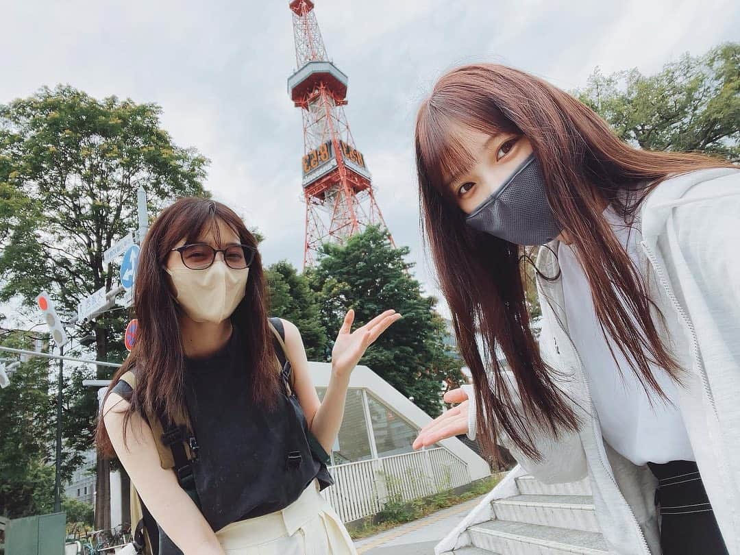 与田祐希さんのインスタグラム写真 - (与田祐希Instagram)「夏の終わりという事で 夏の思い出写真です！  神宮でもお話しさせていただきましたがこの夏、上京して初めてプライベートで旅行に行きました🍦 北海道たのしかった〜  大好きな人と、最高の夏の思い出ができてとても幸せ🦉」9月9日 21時17分 - yodayuuki_oimo