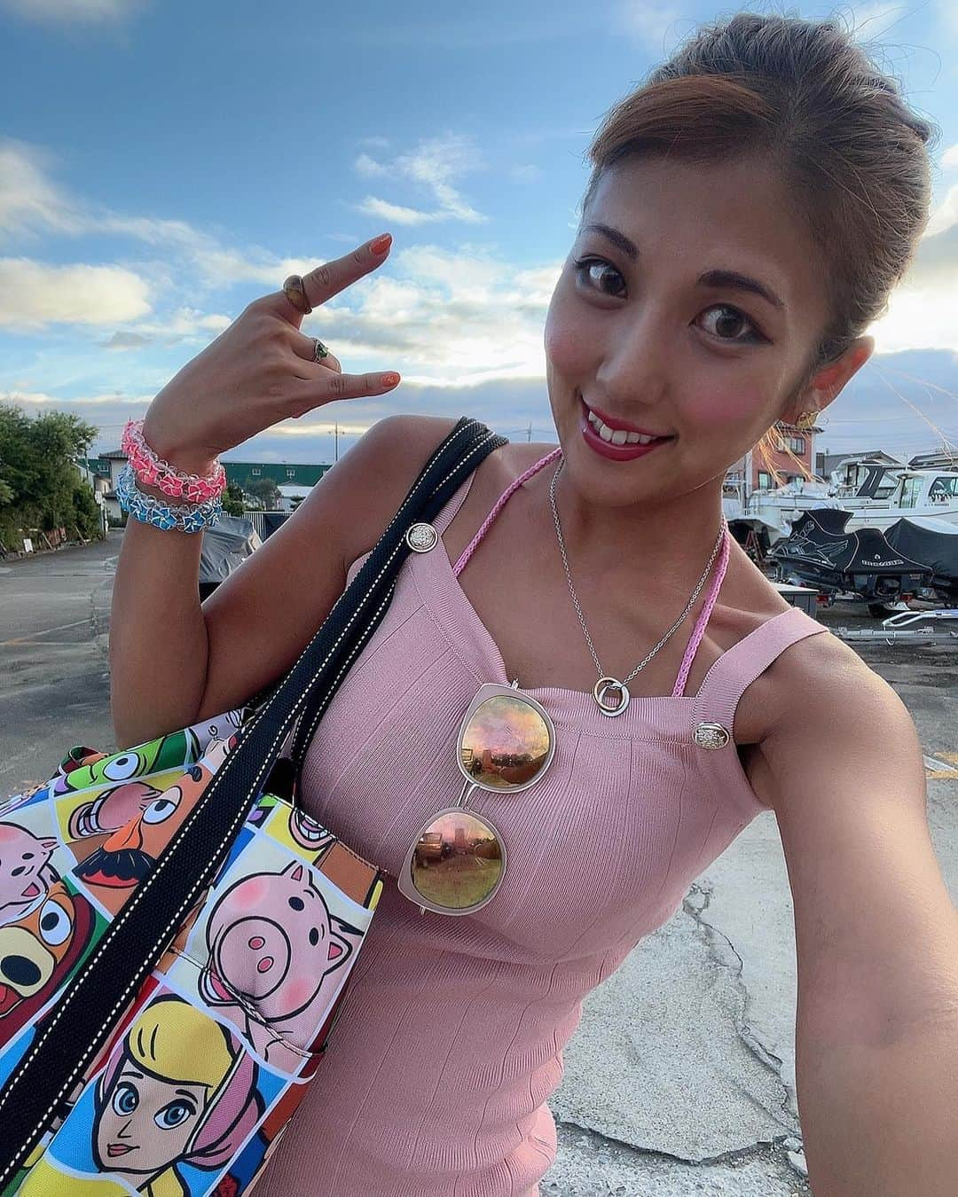 神谷麻美さんのインスタグラム写真 - (神谷麻美Instagram)「#haneda 💖🥨💖🌈💖✨   #飛行機  いっぱい ❤️‍🔥✈️❤️‍🔥✈️❤️‍🔥✈️❤️‍🔥」9月12日 9時13分 - asamice428