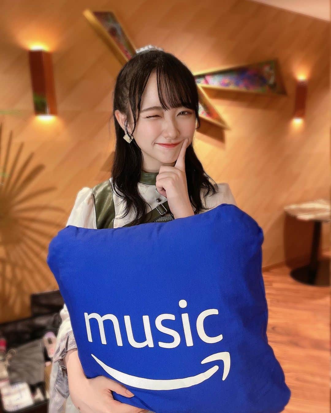 石田千穂さんのインスタグラム写真 - (石田千穂Instagram)「Mステ終わりのアフタートークは渋谷にあるAmazon Music Studioさんで行いました！とてもお洒落なスタジオで素敵だったな☺️ #AmazonMusicStudio #Amazon AmazonMusic #STU48 #石田千穂」9月13日 7時16分 - chiho_ishida
