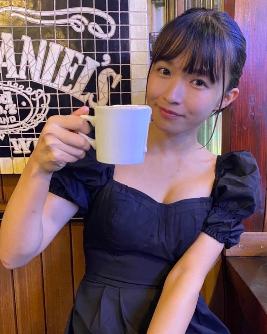 百川晴香さんのインスタグラム写真 - (百川晴香Instagram)「昨日お友達と夜ご飯食べてカフェ行ってきた☕️💓 #だからなに #japanesegirl #idol」9月13日 11時03分 - momokawaharuka