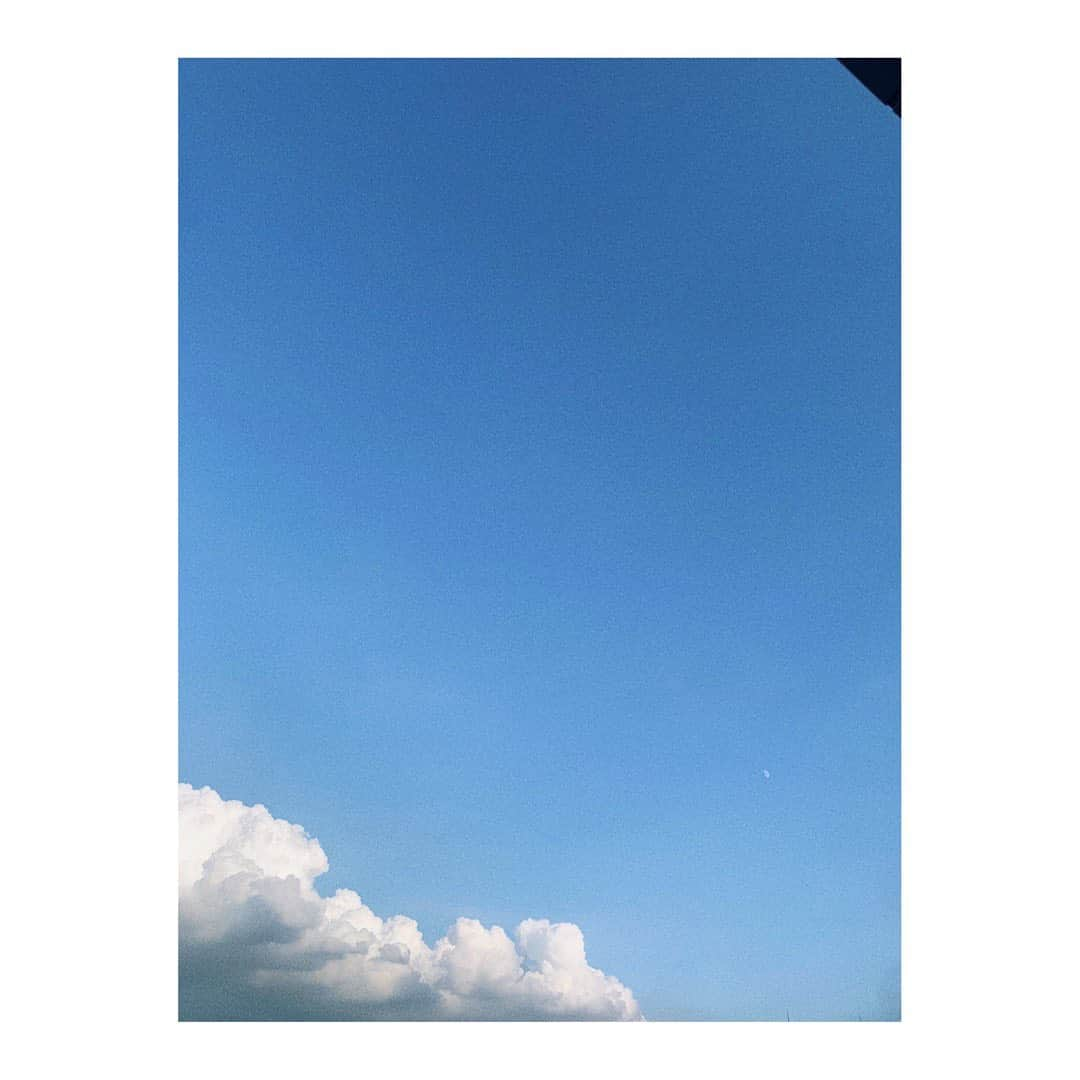 吉岡里帆さんのインスタグラム写真 - (吉岡里帆Instagram)「🌓」9月13日 14時53分 - riho_yoshioka