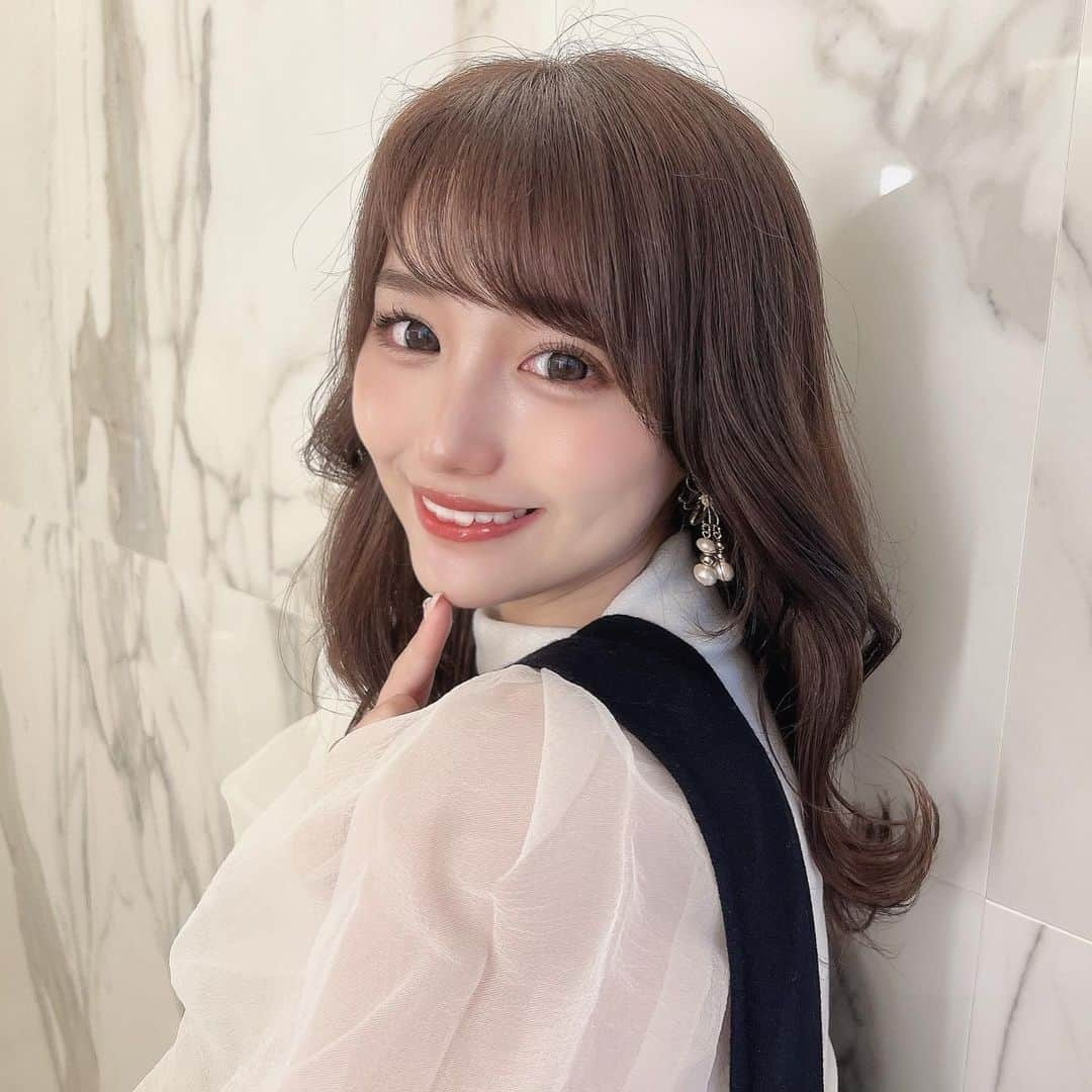 加藤里奈さんのインスタグラム写真 - (加藤里奈Instagram)「⋆ @ema_katsumoto  ヘアカラートリートメントしていただきました！  ありがとうございます💕  #ootd #fashion #instafood #instagram  #hairstyle #outfit #code #instafashion  #ファッション #撮影 #ヘアスタイル #ヘア  #コーディネート #コーデ #今日の服」9月13日 20時25分 - katoco0326