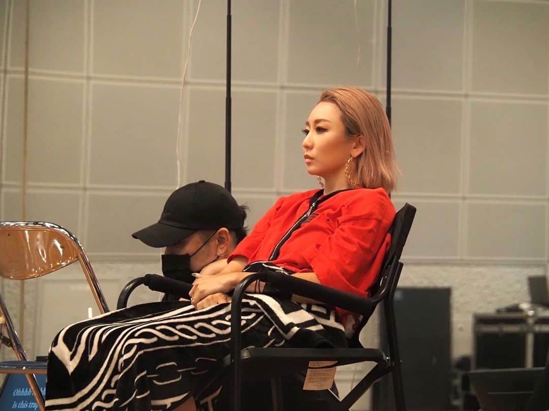 倖田來未さんのインスタグラム写真 - (倖田來未Instagram)「. リハーサル💃 氣志團万博のステージがとてつもなく大きいので場所の確認やらリハーサルしました！！ ⁡ #筋肉痛 #間違いなしのリハーサル #氣志團万博2022 #9月19日 #出演 #リハーサル #kodakumi #倖田來未」9月13日 21時53分 - kodakumi_official