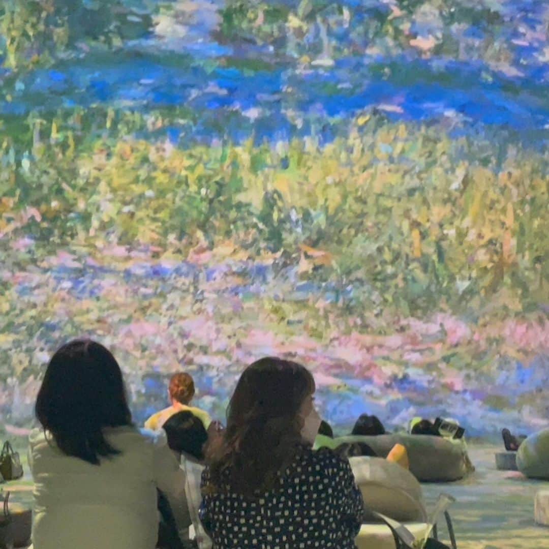 倉地美晴さんのインスタグラム写真 - (倉地美晴Instagram)「・ @immersive.museum   A painting to be experienced.  絵画の世界に入り込む、体感する絵画。  印象派の作品を今まで意識したことなかったけど面白かった。  #immersive #immersiveart #immersivemuseum #art #japaneseart」9月14日 8時48分 - miharu_kurachi