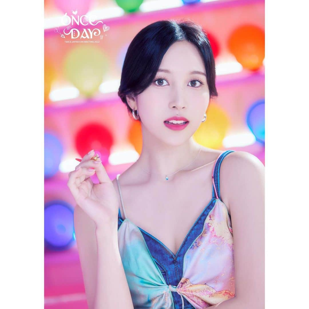 TWICE JAPANさんのインスタグラム写真 - (TWICE JAPANInstagram)「TWICE JAPAN FAN MEETING 2022 "ONCE DAY"  TEASER SANA / JIHYO / MINA  https://www.twicejapan.com/feature/onceday2022  #TWICE #ONCEDAY」9月14日 12時00分 - jypetwice_japan