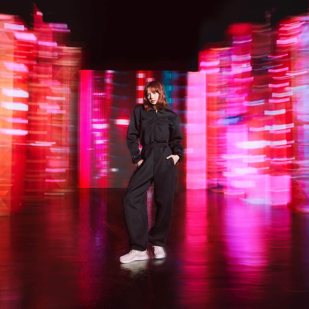 リサさんのインスタグラム写真 - (リサInstagram)「@adidasoriginals #NMD #createdwithadidas #ad」9月15日 14時36分 - lalalalisa_m