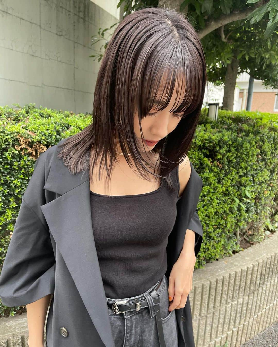 前田希美（まえのん）さんのインスタグラム写真 - (前田希美（まえのん）Instagram)「黒髪マッシュバングにしました︎❤︎  #ブラックアンバー #liner #伊藤恵一  #hair #haircolor #マッシュバング」9月15日 19時30分 - maeda_nozomi