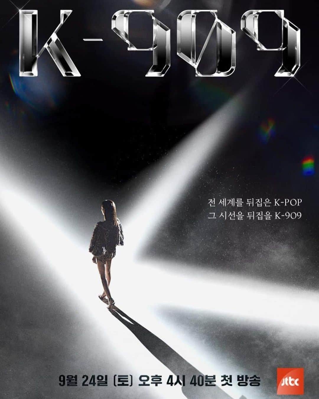 BoAさんのインスタグラム写真 - (BoAInstagram)「JTBC Music Universe K-909 MC로 인사드릴게요🙌」9月15日 19時40分 - boakwon