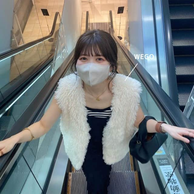 RiLiさんのインスタグラム写真 - (RiLiInstagram)「大活躍間違いなしの😵‍💫💞 【ファーベスト】🦢໒꒱ . 今年のおしゃれさんコーデは みんなもご存知【ファーベスト】で 決まりだよ🧸🪄  去年はゲットできなかったコでも大丈夫🙆🏻‍♀️👌🏻 今年はいろんなお店から ファーベストが出ているよ🥺❕💞 .  タートルネックに合わせたり シースルートップスに合わせたり 楽しみ方は自由自在🫶🏻🎶🎶 . みんなもコーデを組んでみてね〰〰❕❕ ❣️❣️❣️⁣ RiLi.tokyoはみんなの⁣ 「なりたい」「やりたい」を応援💡⁣ .⁣ かわいいコーデやアイテム⁣ 注目スポットなどが撮れたら⁣ ハッシュタグ→#rili_tokyo を付けて投稿してね❗⁣⁣ RiLiで紹介しちゃうかも🤭⁣ ．⁣⁣ Special Thanks💋 Photo by⁣⁣ @miwoooxy @mgmilk___ @ren.eclair @__neinei__ @__kar20 @haru_haruki5 @mayonnaise._.e @moepiii_t_ @_y_u_k_i_e_ .⁣⁣ #ファーベスト#ビッグシルエット#ニット#ベスト#ファーベストコーデ #ベストコーデ#レイヤード#ニット#秋ニット#チェック#チェック柄#モノトーンコーデ#秋コーデ#秋コーディネート#コーディネート#コーデ#きょコ#秋アウター #rili_tokyo #おしゃれさんと繋がりたい #お洒落さんと繋がりたい #ファッション #패션스타그램 #ootd #outfit #RiLiっぽコーデ #RiLiっぽさんの秋」9月16日 21時00分 - rili.tokyo