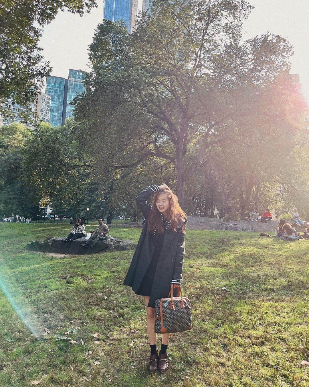 コ・アラさんのインスタグラム写真 - (コ・アラInstagram)「#centralpark#hi#newyork#happytime#time ♥️💕🎁💕  #가을 ♥️💕♥️💕」9月17日 11時07分 - ara_go_0211