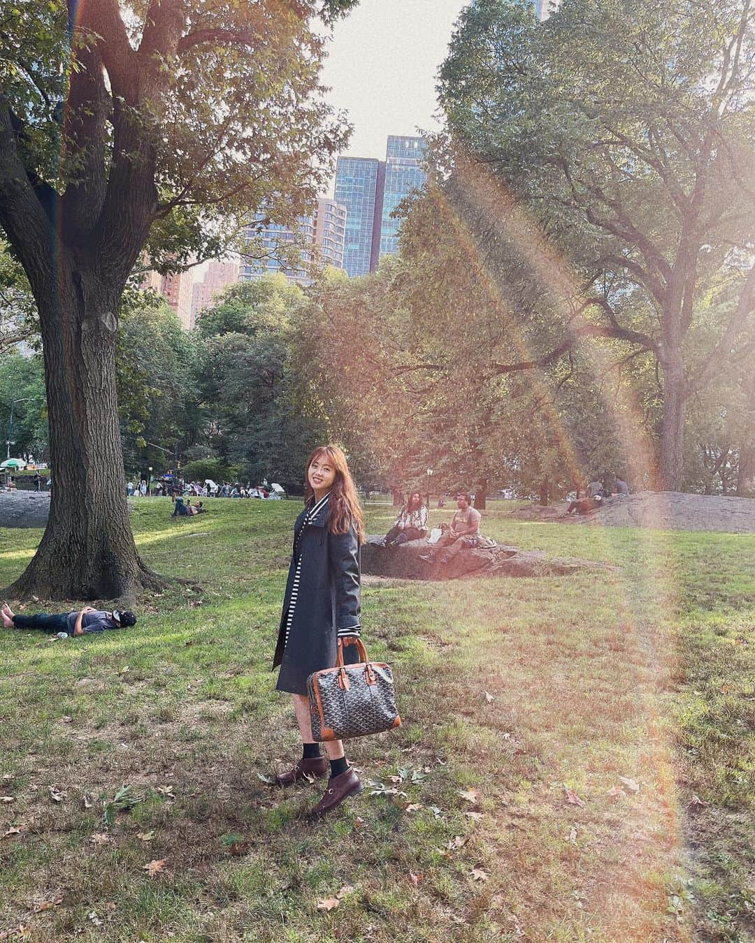 コ・アラさんのインスタグラム写真 - (コ・アラInstagram)「#centralpark#hi#newyork#happytime#time ♥️💕🎁💕  #가을 ♥️💕♥️💕」9月17日 11時07分 - ara_go_0211