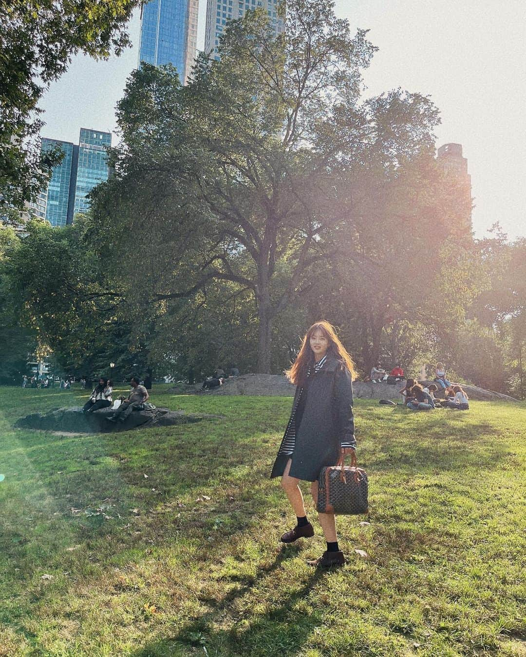 コ・アラさんのインスタグラム写真 - (コ・アラInstagram)「#centralpark#hi#newyork#happytime#time ♥️💕🎁💕  #가을 ♥️💕♥️💕」9月17日 11時07分 - ara_go_0211