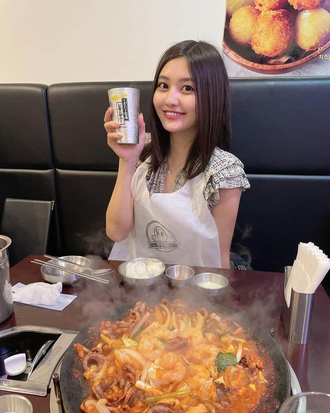 林ゆめさんのインスタグラム写真 - (林ゆめInstagram)「昨日食べたチュクミ🐙🤍 るなとサシ飲み🫶🏻  辛くて美味しかった🔥 るなの投稿と同じような写真の並び。笑」9月17日 19時41分 - ___yuume.18