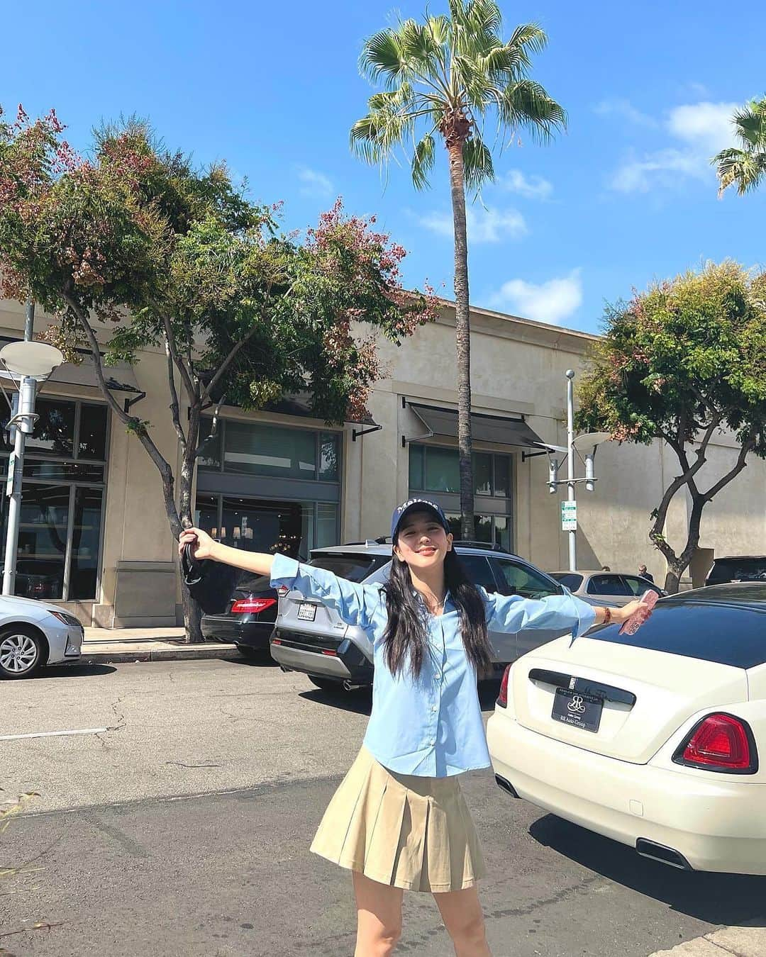 ジスさんのインスタグラム写真 - (ジスInstagram)「LA리사가 LA에서 찍어줌 🌴☀️」9月18日 17時44分 - sooyaaa__