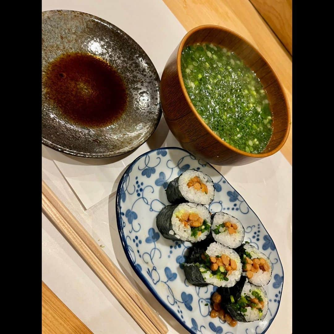 木村拓哉さんのインスタグラム写真 - (木村拓哉Instagram)「⁡ ⁡ ⁡ 「食レポみたいになってますが、見た目だけでも美味しさをお伝えしたく…。 あぁ〜、美味しいものをいただくと"仕事頑張ろ❕"って気持ちになります❕ ⁡ ご馳走様でしたぁ〜❕」 ⁡ PEACE‼︎ ⁡ STAYSAFE! ⁡ 拓哉 #木村拓哉#TakuyaKimura」9月18日 19時30分 - takuya.kimura_tak