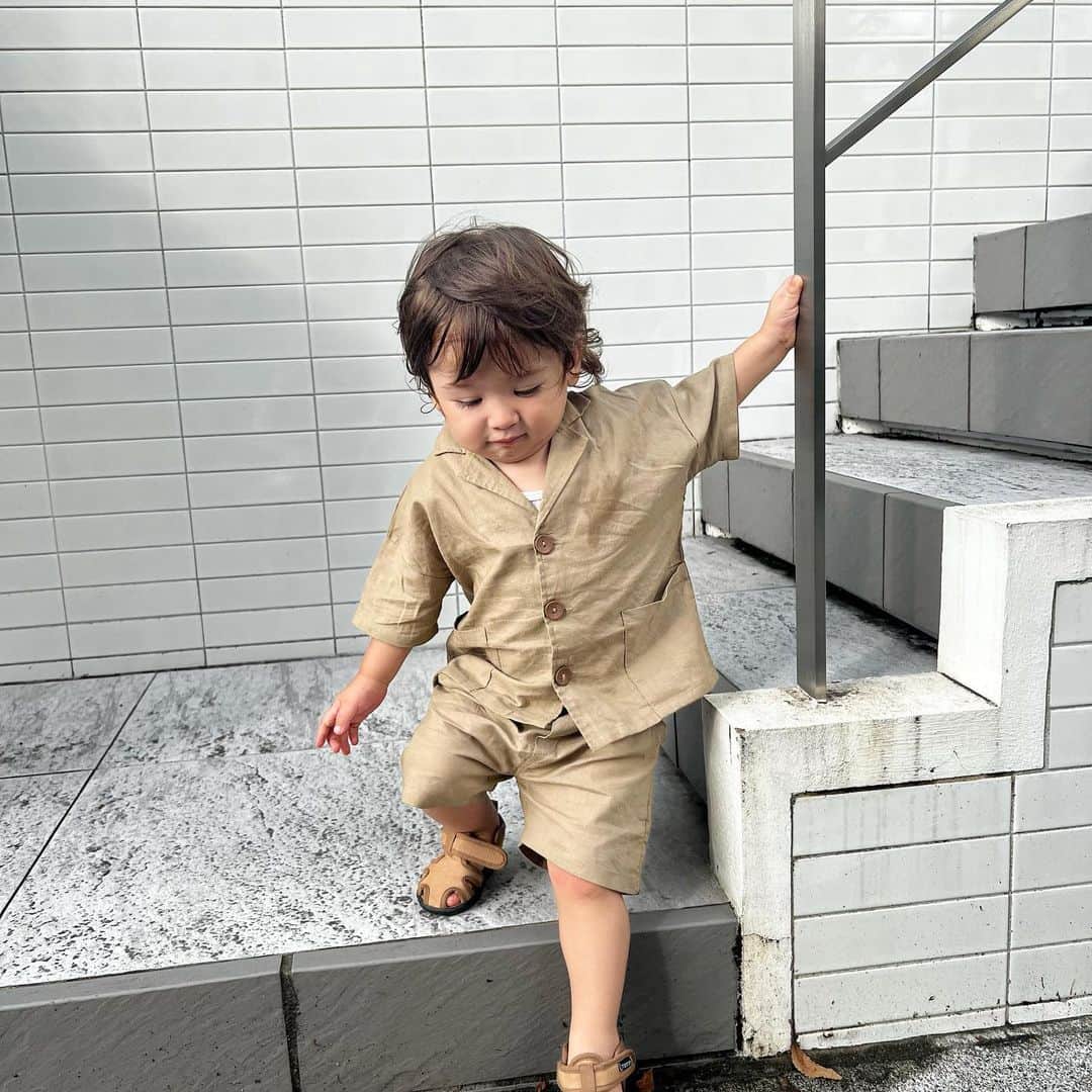 ジェイミー夏樹さんのインスタグラム写真 - (ジェイミー夏樹Instagram)「@tokimeki_2022 のセットアップ可愛い🧸❤️ 、 、 、 、 #5歳 #1歳 #男の子のママ」9月20日 18時40分 - jaimie__official