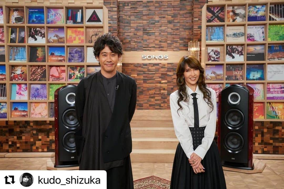 木村心美さんのインスタグラム写真 - (木村心美Instagram)「Repost from @kudo_shizuka  ・ NHK総合 「SONGS 工藤静香」　　　	 放送：９月２２日（木）午後10:00～10:45 ・ 禁断のテレパシー、抱いてくれたらいいのに、MUGO・ん…色っぽい　Blue Roseをメドレーで、  そして激情！  「黄砂に吹かれて」(セルフカバーアレンジ) こちらは　@cocomi_553_official も参加です！  是非是非　ご覧になってください🙏💕  番組は公式ツイッター（@nhk_songs）  @dior ・ わぁ〜👀👀  #毎日投稿2日目」9月21日 19時18分 - cocomi_553_official