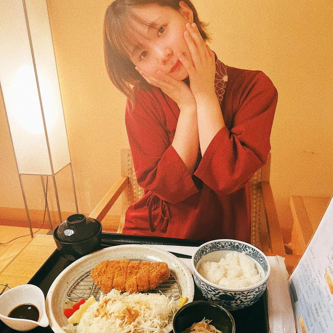 真奈さんのインスタグラム写真 - (真奈Instagram)「稽古の合間に サウナキメれた〜〜〜〜！！！！  今夜むちサ観てね  #サウナしか勝たん」9月21日 22時31分 - manatmnt0116