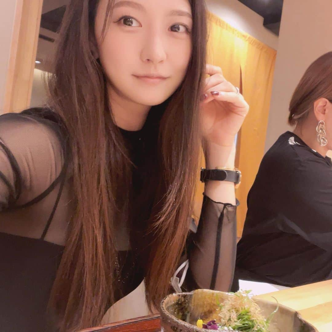 あいみさんのインスタグラム写真 - (あいみInstagram)「親友さんとランチ✨  看板のないお店 12時一斉スタート少し早く着いてしまって入り口がわからず  区画内を一周して戻ってきてやっと入れました爆  2人でゆっくりランチしたの久しぶり お料理も美味しくて贅沢な時間でした🥰  たまには良いねぇ🤍  #京都 #京都ランチ #割烹 #いと #京都駅ランチ」9月22日 6時57分 - aimi_feti