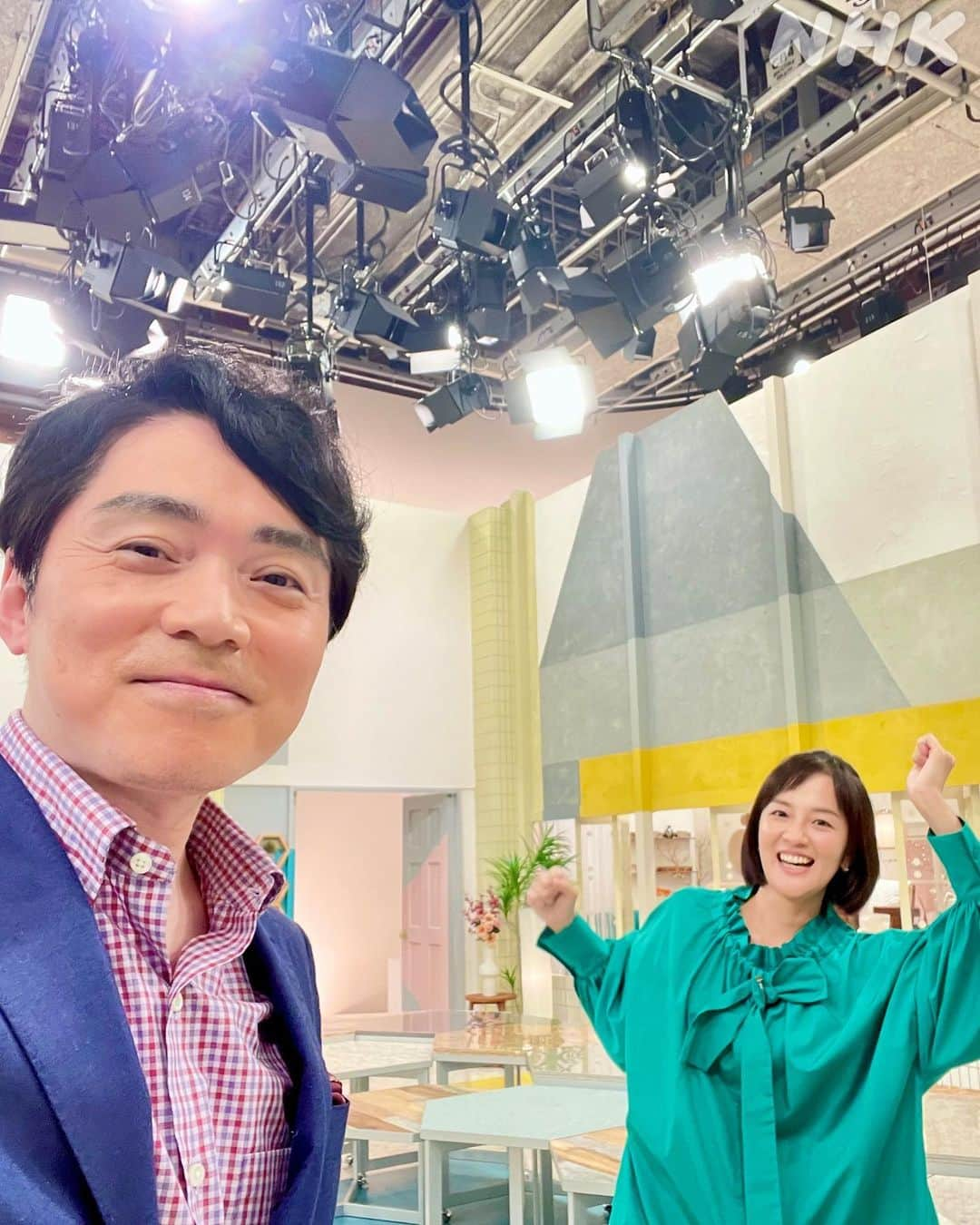 あさイチさんのインスタグラム写真 - (あさイチInstagram)「＼高瀬アナ あさイチ初出演／  「朝ドラ送り」側だった高瀬アナ、 初めての「朝ドラ受け」の感想は...  「こんなに考えたことなかったです、 　準備したものを言ってちょっと恥ずかしかったです」  とのこと☺️みなさんいかがでしたか？  高瀬アナが満を持して挑戦した朝ドラ受け、 よかったら見逃し配信でどうぞ👍  プロフィールのURLからNHKプラスを✅ @nhk_asaichi  「自撮り」に戸惑う高瀬アナの動画は3枚目👉  #高瀬アナ #高瀬耕造 アナ #高瀬アナの受け #朝ドラ受け #アババの呪い #鈴木奈穂子 アナ #nhk #あさイチ #8時15分から」9月22日 15時47分 - nhk_asaichi