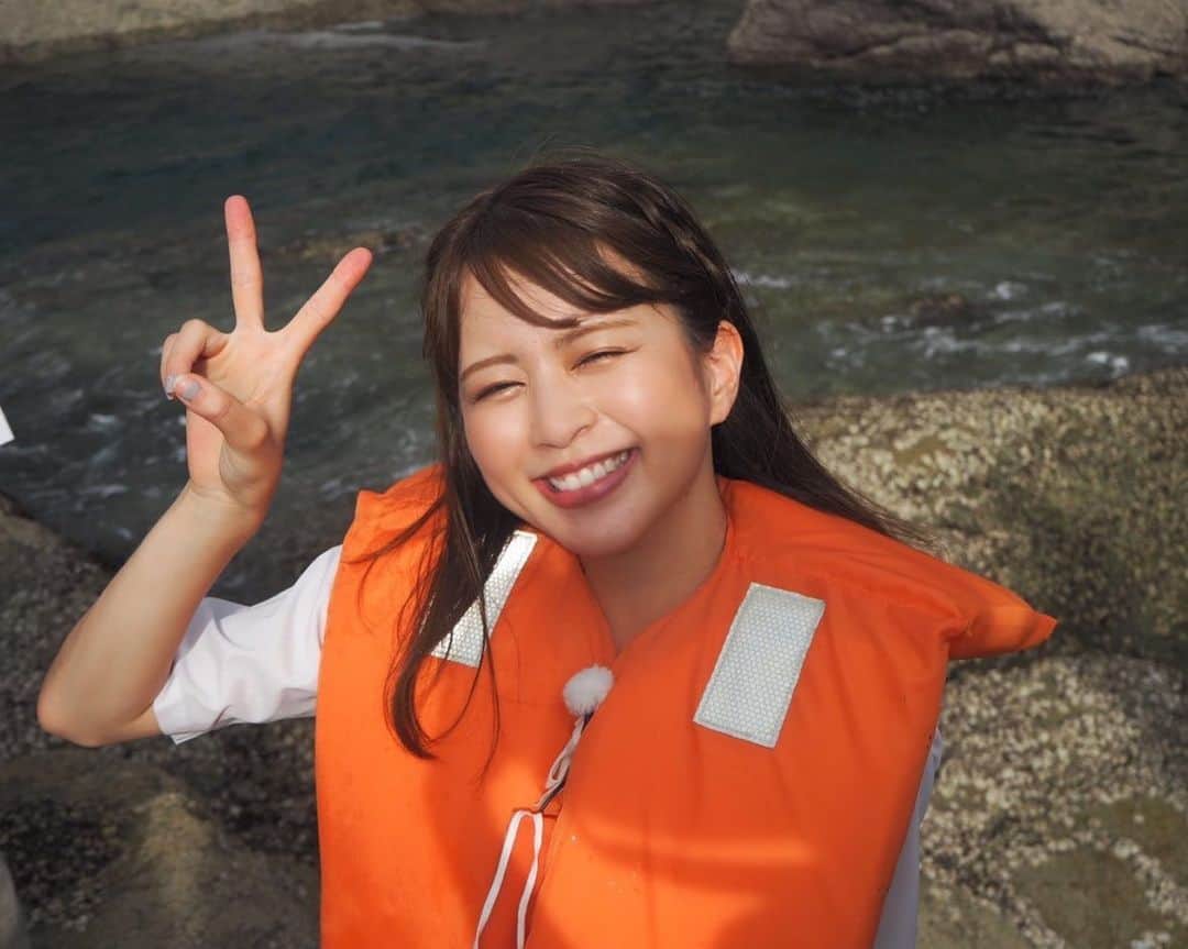 沖田愛加さんのインスタグラム写真 - (沖田愛加Instagram)「明日9月23日は、NCCで🌸  特番のお知らせです！ ながさき シン・修学旅行～仰天！よかとこ！うまかもん！～  全国から多くの修学旅行生が訪れる長崎で、 #キャイ〜ン　さん #上野敏子 さん #佐藤綾子アナ   と制服を着て、1泊２日の修学旅行気分で、 「リアル長崎」を味わいながら 楽しくロケしてきました♡  カメラが回っていないときも終始笑いが絶えず 猛暑の中でしたがとても楽しいロケでした🌼  長崎の人にも九州の人にも楽しんでいただけます！ 西九州新幹線開業日の 23日（金曜日）15時50分から 九州のテレビ朝日系列でご覧ください✨  【放送日時】 9月23日（金・祝）15:50～16:45 長崎文化放送・九州朝日放送・熊本朝日放送・大分朝日放送・鹿児島放送  地上波放送終了後に、NCC長崎文化放送の YouTubeで見逃し配信もあるので是非チェックしてください♡ YouTubeで🔍「NCC長崎文化放送」  https://m.youtube.com/c/nccnagasaki」9月22日 21時48分 - okita_aika