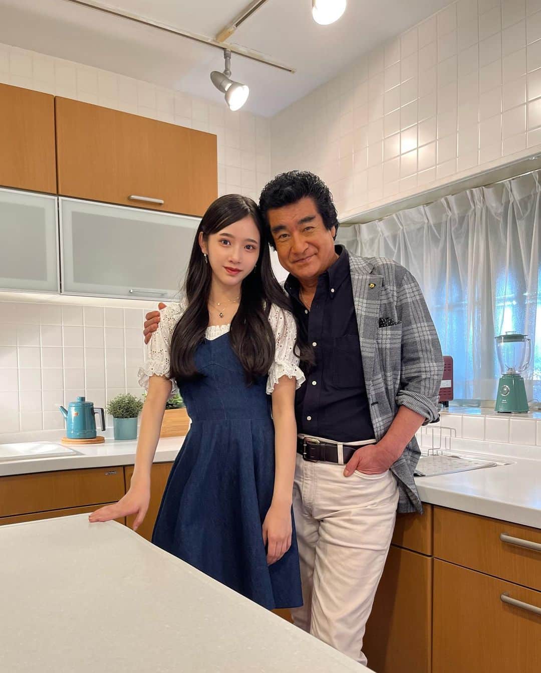 天翔天音さんのインスタグラム写真 - (天翔天音Instagram)「‪𓂃 𓈒𓏸  📺テレビ主演のお知らせ📺  今回！NHK総合　新番組✨ 「デカ鍋は見た~世界の家族幸せのカタチ〜」🫕  明日！9/23日(金) 18:05〜 に放送されます🪄  今回！新番組の✨ 初回放送に藤岡ファミリーで出演しました‼︎  だいっすきなお鍋がもっと好きになりました🍲 藤岡家の父が作るお鍋エピソードなど 笑顔いっぱいの回となりました🤫  是非ご覧ください〜！^ ^  #NHK #デカ鍋はみた #新番組  #藤岡ファミリー #天翔天音 #」9月22日 22時26分 - amane_tensho_official