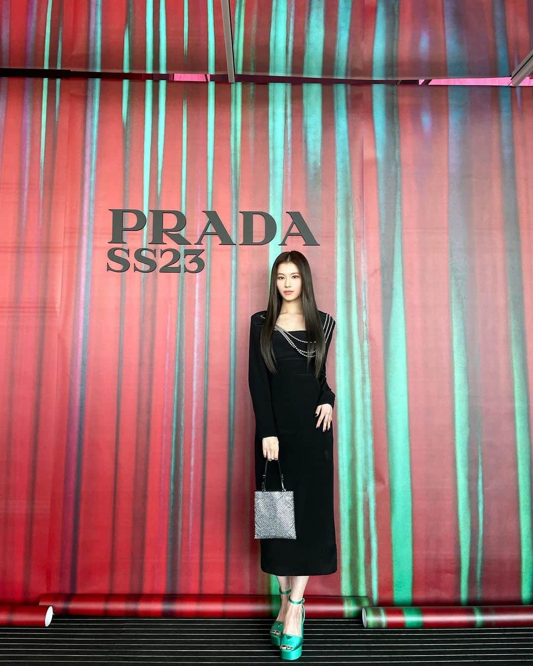 さなさんのインスタグラム写真 - (さなInstagram)「@prada in milan🇮🇹」9月24日 1時30分 - m.by__sana