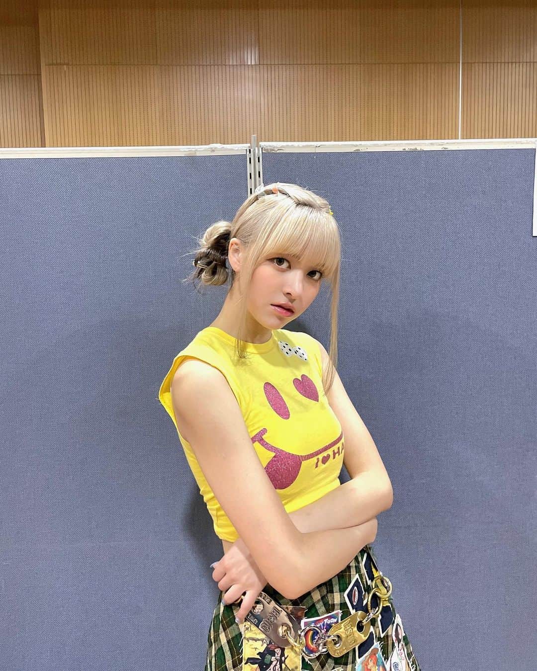 NMIXXさんのインスタグラム写真 - (NMIXXInstagram)「It's not Where's Wally, it's where's little Lily? Can you spot her? #NMIXX #엔믹스 #릴리 #LILY」9月24日 11時58分 - nmixx_official