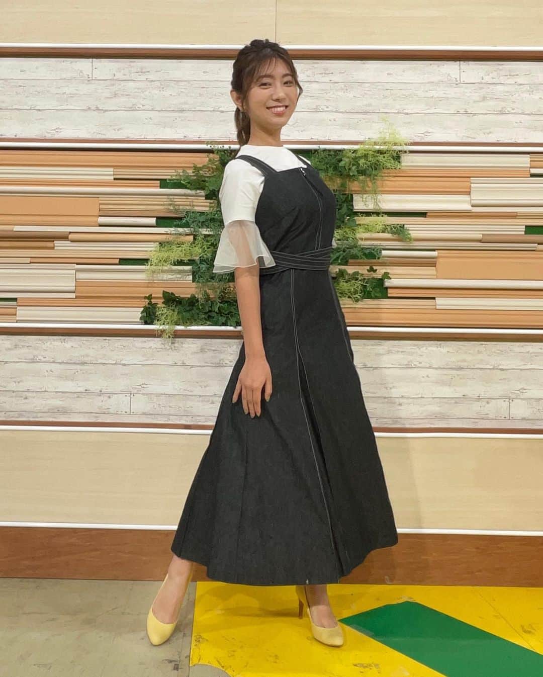 白戸ゆめのさんのインスタグラム写真 - (白戸ゆめのInstagram)「👗 . #東京インフォメーション #衣装 秋っぽいカラーが増えてきました🍁」9月24日 13時21分 - yumeno.s_