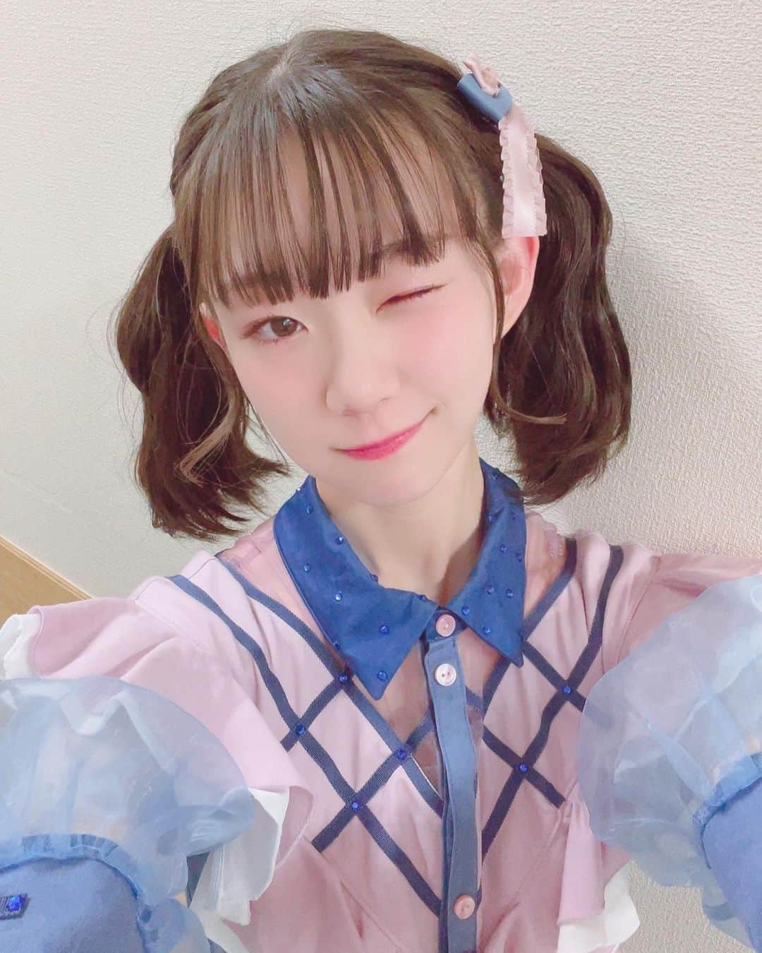 雪月心愛さんのインスタグラム写真 - (雪月心愛Instagram)「・ 高めまきまきツインテールなのだ～🎀🍼‪♡  #ミディアム #ツインテール #twintails #ribbon #ヘアアレンジ #ウインク #アイドル #idol #偶像 #아이돌 #スターダスト #スタプラ #高校生 #jk #ljk #04 #instagood #japanesegirl#instalike #followme #おやすみぃあ」9月24日 19時45分 - mia_crownpop