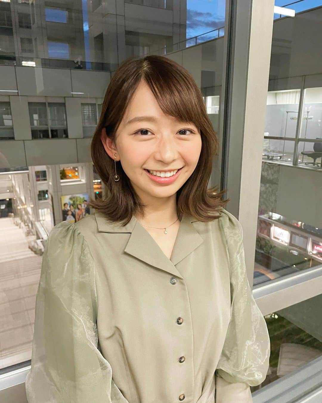 フジテレビ「プライムニュース イブニング」さんのインスタグラム写真 - (フジテレビ「プライムニュース イブニング」Instagram)「きょうはインスタライブご覧になってくださった皆様！ありがとうございました。 時間的にご質問のすべてにお答えができず、申し訳ございませんでした。  月に一回程度、配信ができればと思っています！ 引き続きよろしくお願いいたします。  #生野陽子 @yoko_shono #小室瑛莉子 @komuro.eriko #奥寺健 @fujitv_announcer #杉原千尋 @chihiro.sugihara #フジテレビ #アナウンサー #ニュース」9月25日 18時12分 - livenews_it