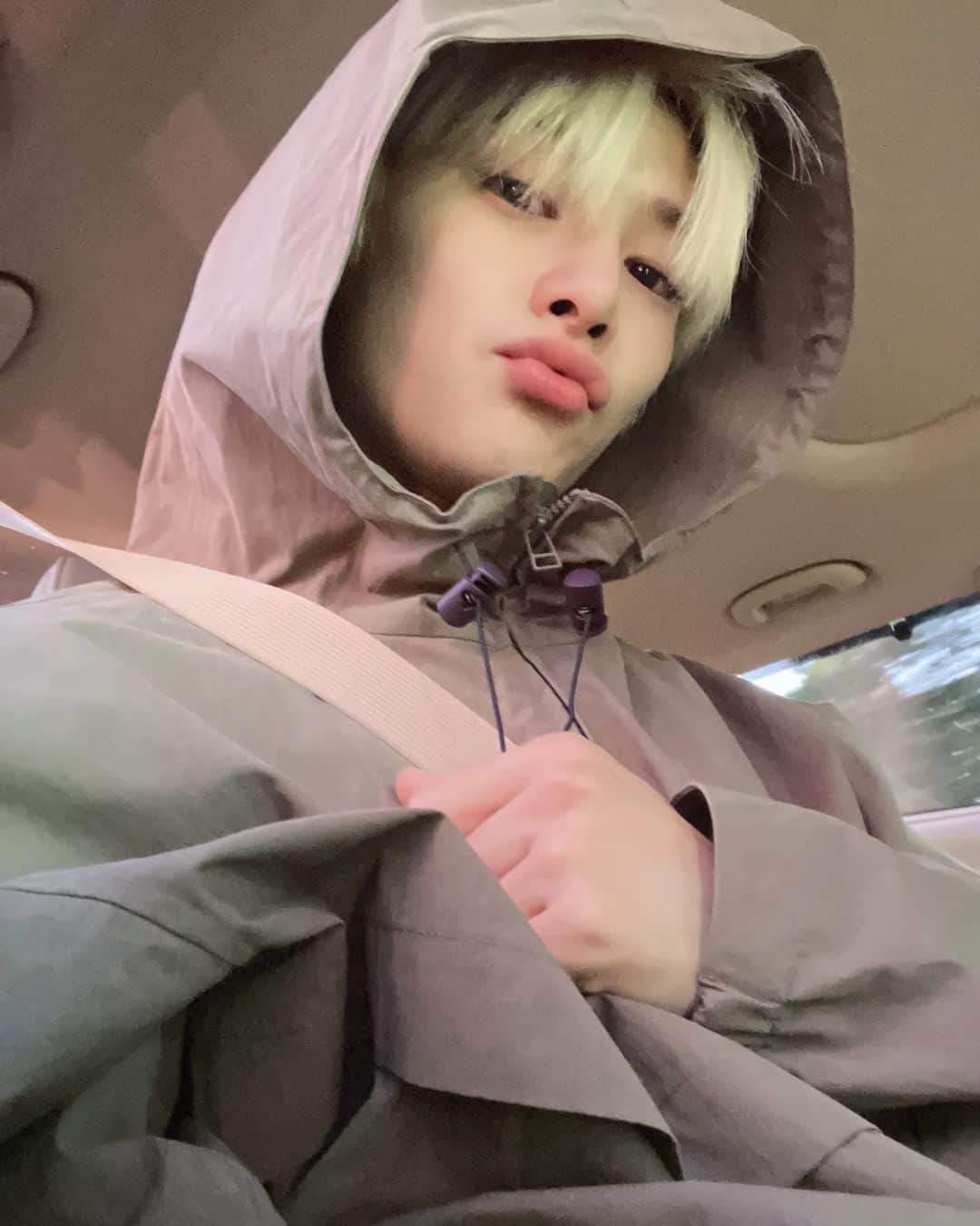 Stray Kidsさんのインスタグラム写真 - (Stray KidsInstagram)「💕 #StrayKids#STAY#OOTD#IN스타그램#🦊」9月25日 22時07分 - realstraykids