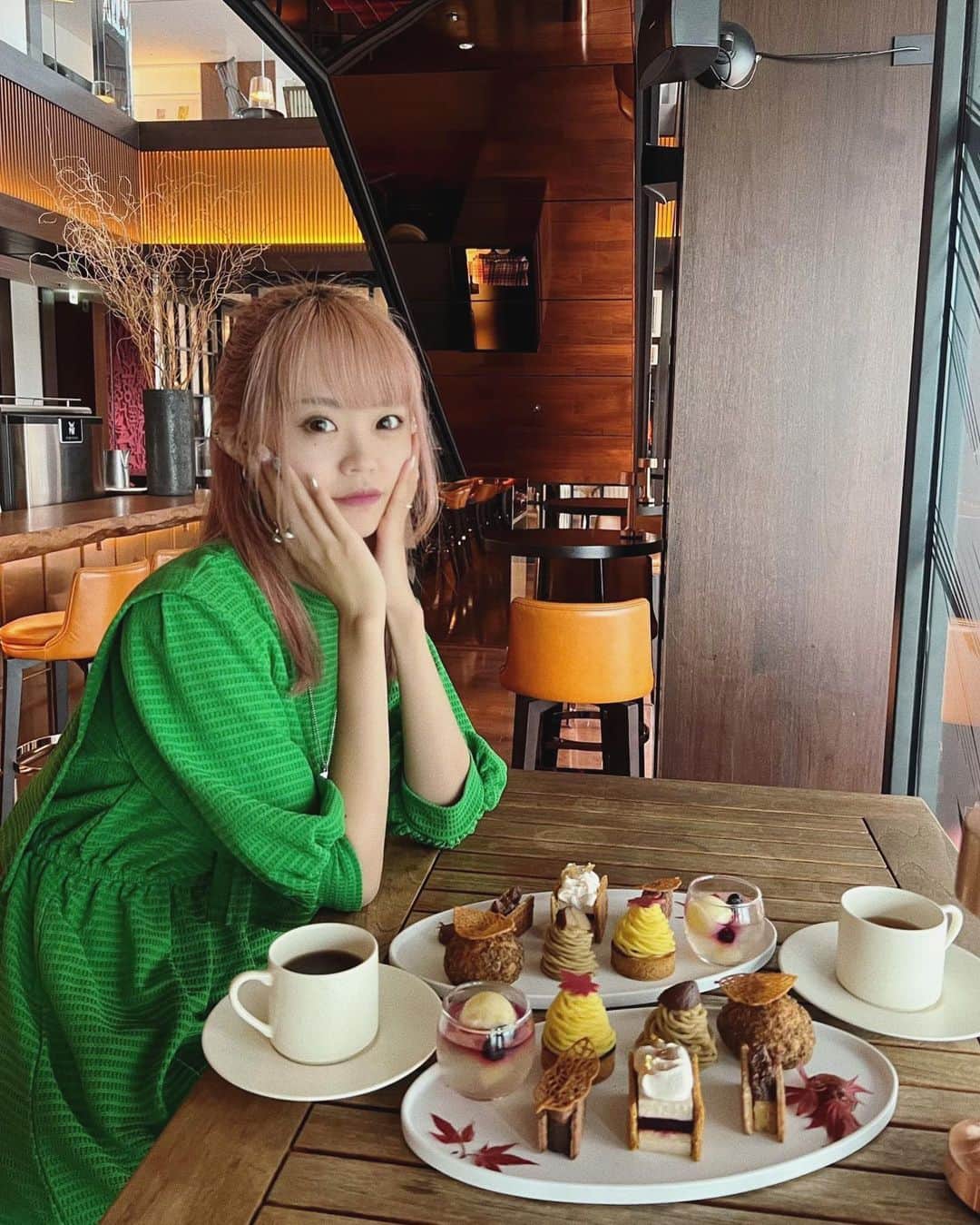 秋山衣梨佳さんのインスタグラム写真 - (秋山衣梨佳Instagram)「autumn afternoon tea 🌰🍠🍁」9月25日 22時51分 - akiyamaerika