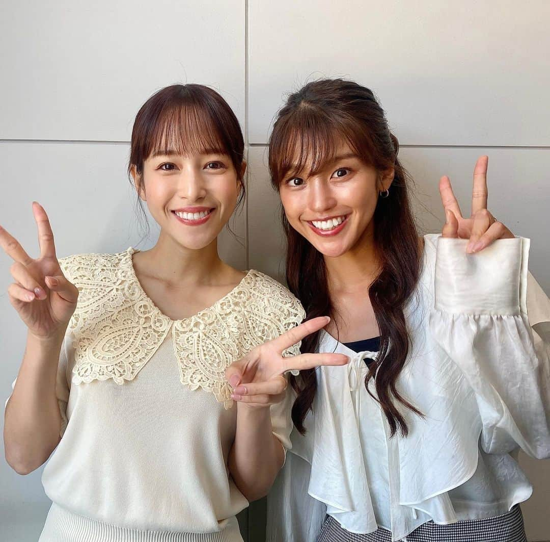 鷲見玲奈さんのインスタグラム写真 - (鷲見玲奈Instagram)「. 関テレでまきちょに会えたー🥰  しばらく会わないうちに、一段と黒くなった気がする！笑  よ〜いドン！の生放送前にお話ししたけど全然時間が足りませんでした😂  この後あと、2時45分からはスローでイージーなルーティーンで、に出演します☺️  ぜひご覧下さい🌷  #まきちょ #岡副麻希 ちゃん #よーいドン #スロイジ」9月26日 11時45分 - sumi__reina