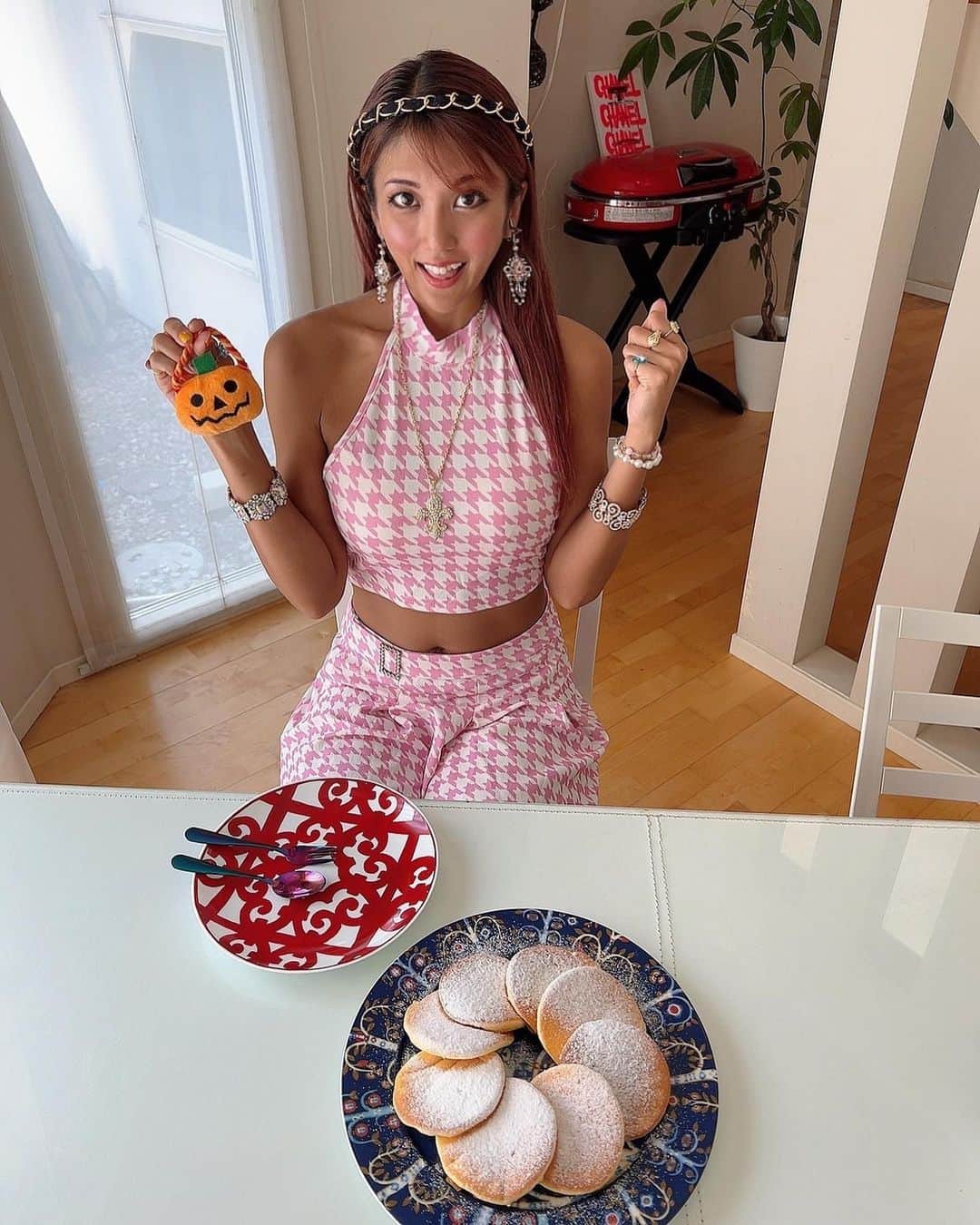 神谷麻美さんのインスタグラム写真 - (神谷麻美Instagram)「#パンケーキ 💗🥞💗👸💗🌈💗✨  ✨💖👸🌈🏰🦜💖✨」9月26日 13時49分 - asamice428