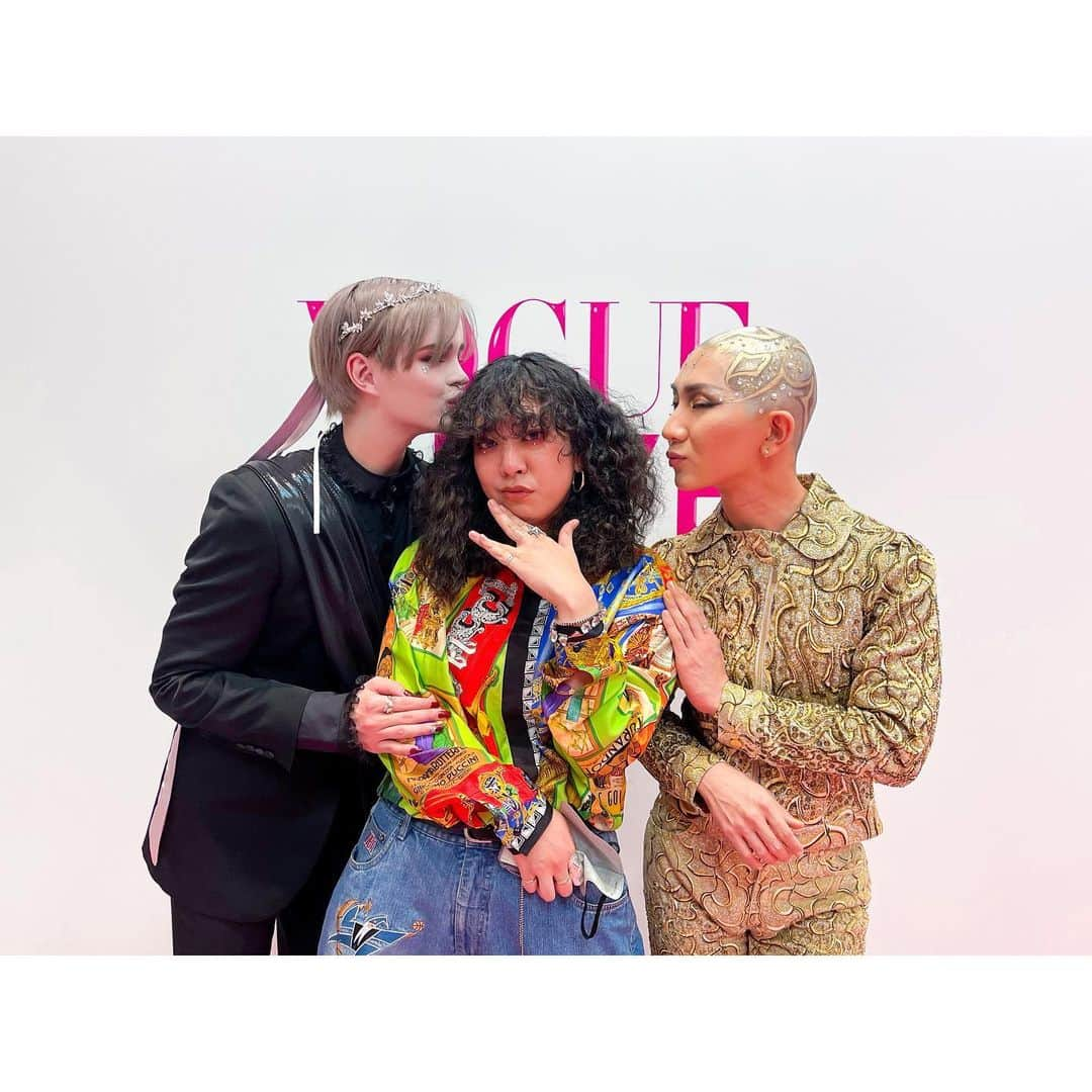 Matt（マット）さんのインスタグラム写真 - (Matt（マット）Instagram)「・ Thank you 🫶🏻 @voguejapan  @voguemagazine  #voguealive」9月26日 21時49分 - mattkuwata_official2018