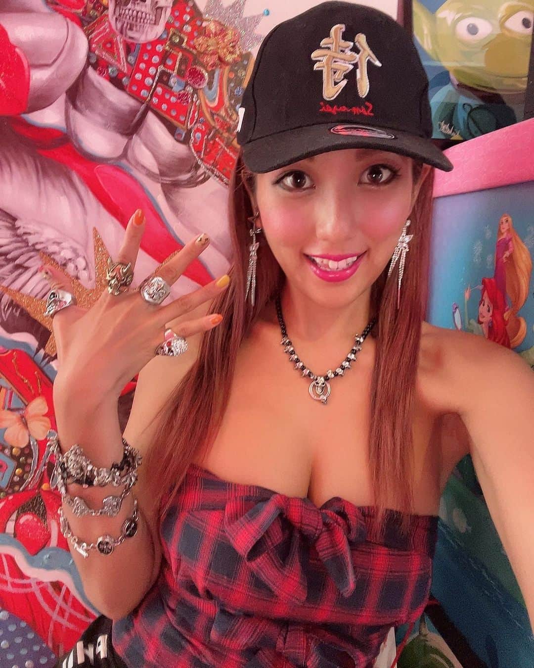 神谷麻美さんのインスタグラム写真 - (神谷麻美Instagram)「#侍  #Rock 💖🇯🇵💖🏯💖👸💖🪐💖🌈💖✨」9月28日 13時57分 - asamice428