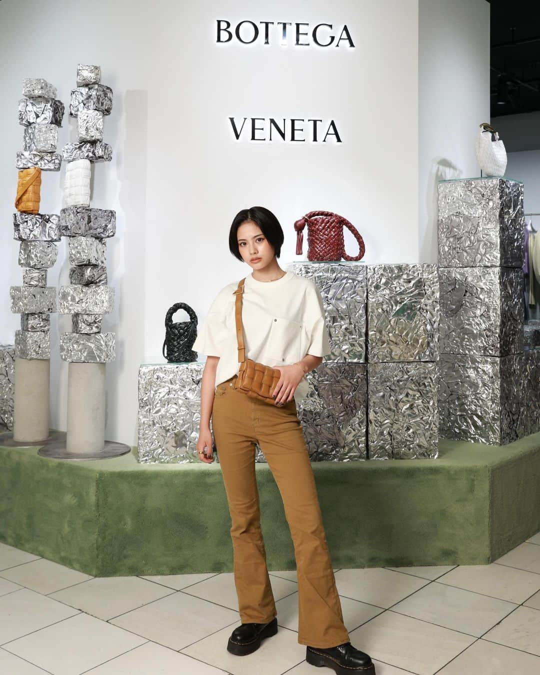 安齋星来さんのインスタグラム写真 - (安齋星来Instagram)「BOTTEGA VENETA   期間限定Popup store 📍伊勢丹新宿本店 ⠀  #ボッテガヴェネタ」9月28日 21時38分 - seiraanzai