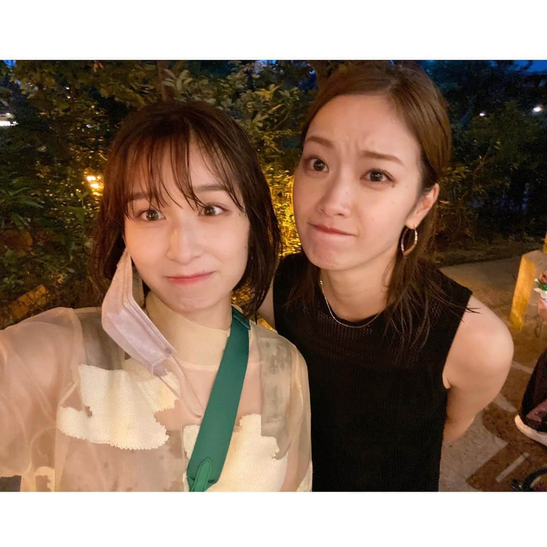 橋本和花子さんのインスタグラム写真 - (橋本和花子Instagram)「*  先日、山口放送の畑中里咲アナと 大学生の時以来のユニバへ行って来ました🌍✨  #アトラクション乗る度休憩必須 #待ち時間マシンガントーク #食べ歩きフード食べまくり  #お化け屋敷2人とも半泣き #ジュラシックパークびしょ濡れ #世界一猫耳が似合う畑中アナ #ミニオンマンはそんなにがっつくものではない #思う存分楽しみました」9月30日 22時32分 - wakako__hashimoto