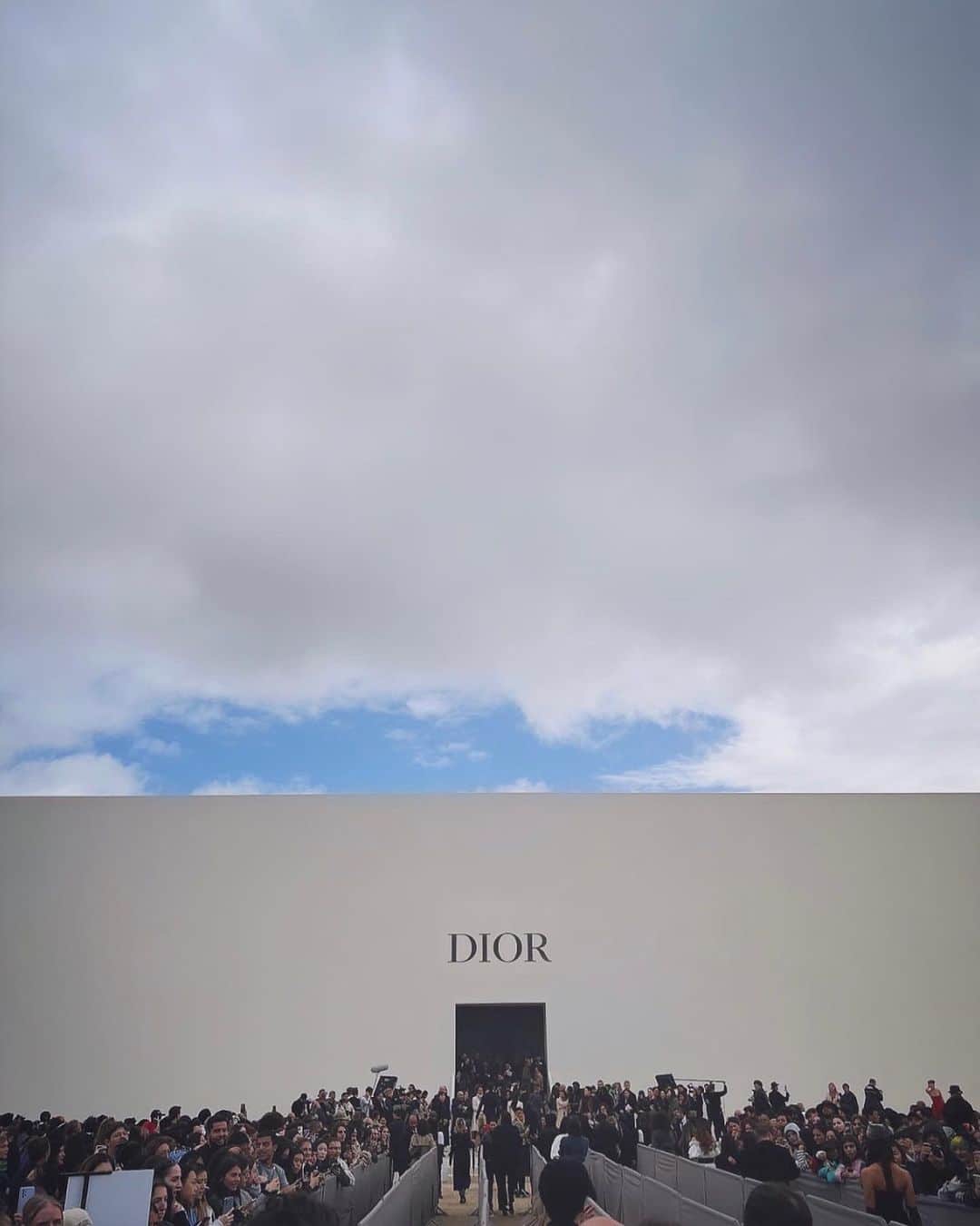 中村アンさんのインスタグラム写真 - (中村アンInstagram)「DIOR SS 2023 🇫🇷 @dior @MariaGraziaChiuri  #DIOR #DiorSS23 #DiorJoaillerie」10月1日 19時19分 - cocoannne