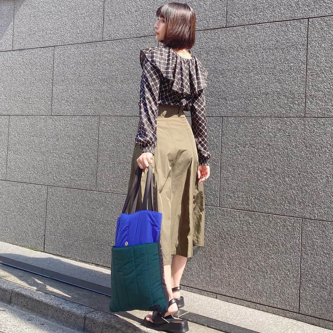 はりーさんのインスタグラム写真 - (はりーInstagram)「tops skirt @vis_jp  bag @un3d_official」10月2日 5時22分 - kirarin_harry_official