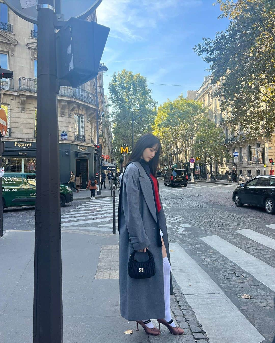 ユナさんのインスタグラム写真 - (ユナInstagram)「@MiuMiu  #MiucciaPrada  #MiuMiuSS23」10月5日 22時11分 - yoona__lim