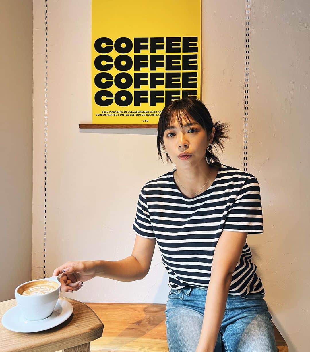 わちみなみさんのインスタグラム写真 - (わちみなみInstagram)「🐤  珈琲美味しかった☕️  ヘアクリップから飛び出す元気な髪…🐤  @yoshida.coffee.sangubashi   #珈琲　#コーヒー #東京カフェ巡り」10月6日 14時05分 - wacchime