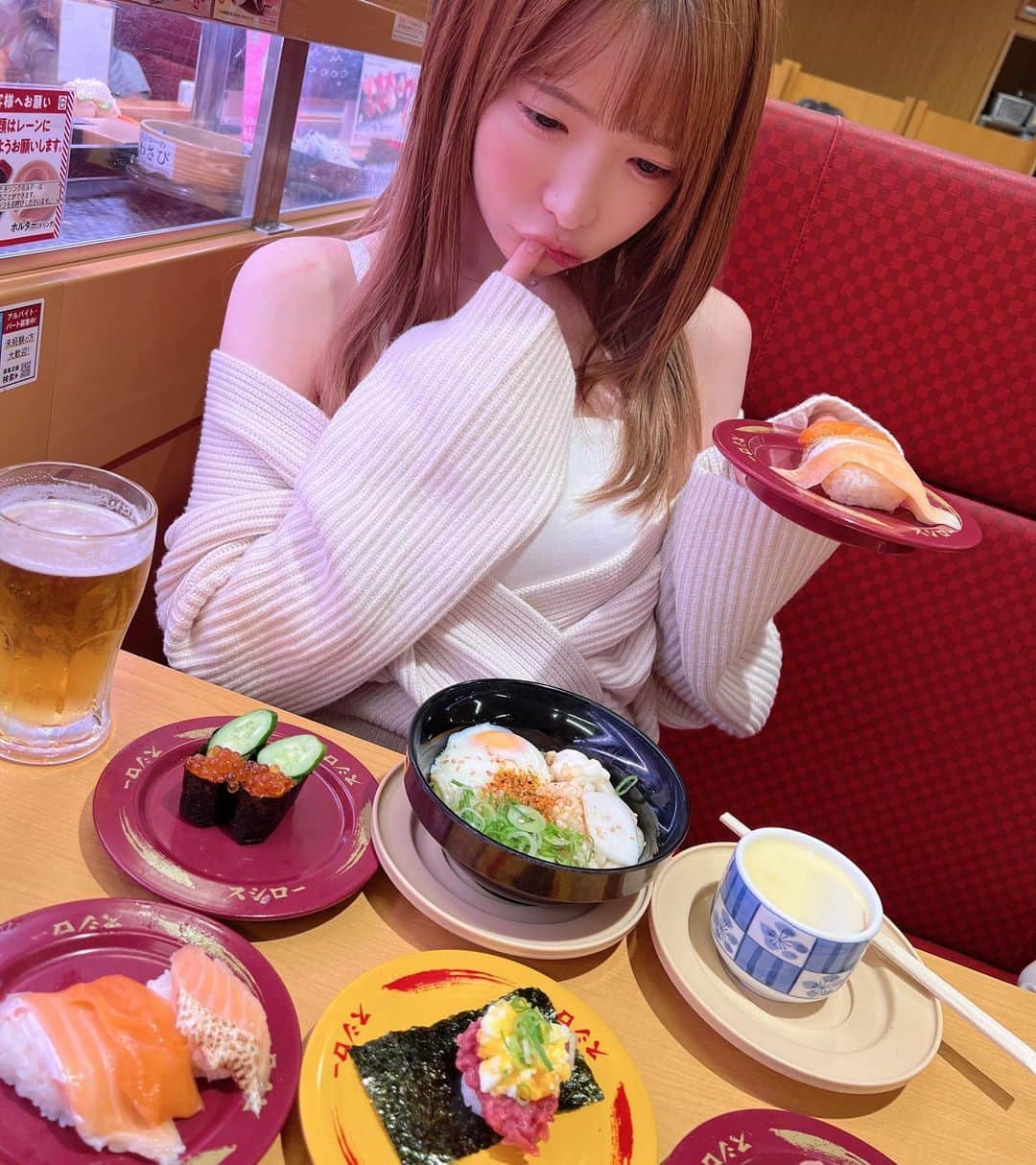 もえのあずきさんのインスタグラム写真 - (もえのあずきInstagram)「おうどんはのみもの🍼☺️💓  #回転寿司#おうどん#うどん部#おしゅし#もえあず#大食い」10月7日 1時56分 - moeazukitty