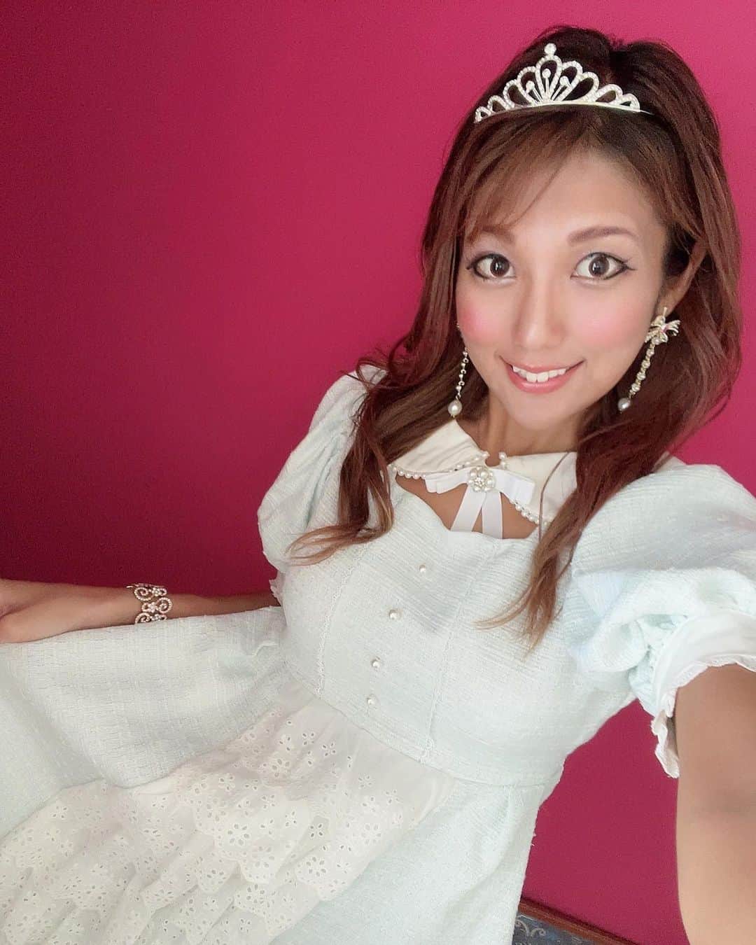神谷麻美さんのインスタグラム写真 - (神谷麻美Instagram)「#宇宙一 の#お姫様 ですっ💖👸💖🇯🇵💖🪐💖🏰💖🌈💖✨」10月7日 19時37分 - asamice428
